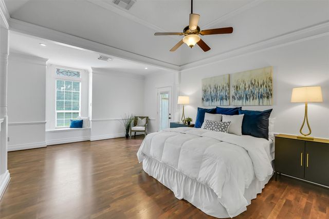 209 Pine Willow Court, Friendswood, TX 77546