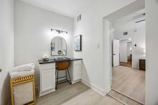 2714 Palm Street 2, Houston, TX 77004