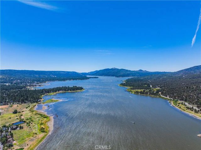 41990 Tamarack Drive, Big Bear Lake, CA 92315