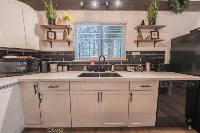 41990 Tamarack Drive, Big Bear Lake, CA 92315