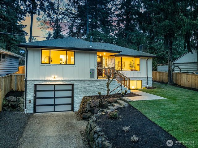 5003 239th Place SW, Lake Forest Park, WA 98043