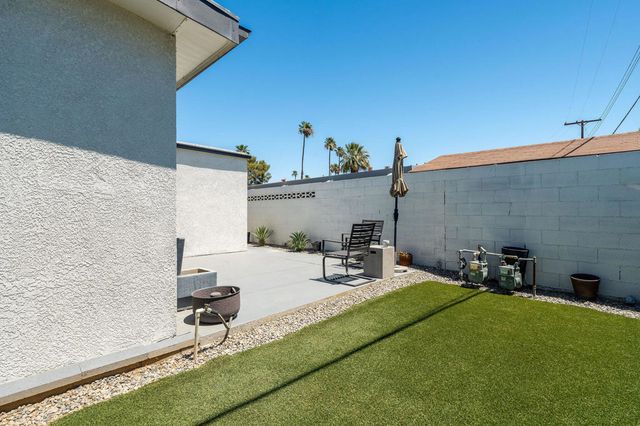 73561 Broadmoor Drive, Thousand Palms, CA 92276