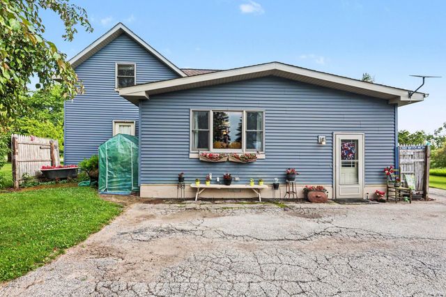 4187 Mills Road, Prescott, MI 48756