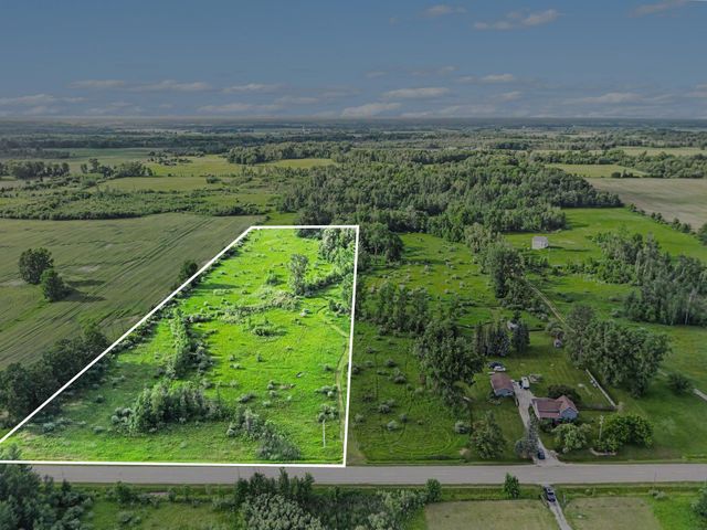 4187 Mills Road, Prescott, MI 48756