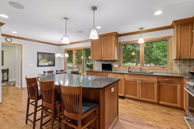 265 Oakwood Road, Hopkins, MN 55343