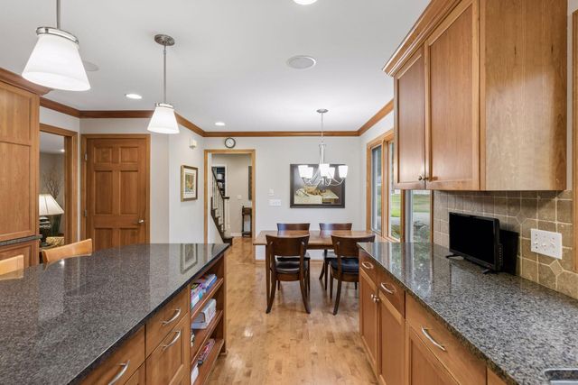 265 Oakwood Road, Hopkins, MN 55343