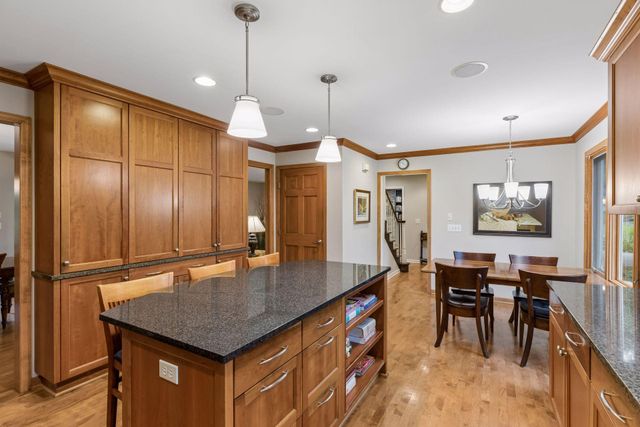 265 Oakwood Road, Hopkins, MN 55343