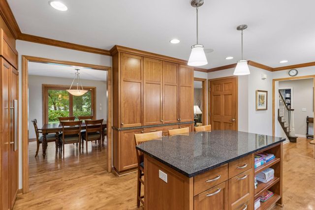 265 Oakwood Road, Hopkins, MN 55343