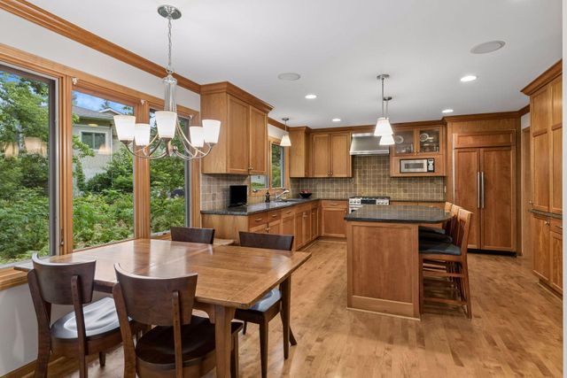 265 Oakwood Road, Hopkins, MN 55343