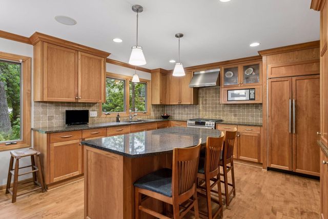 265 Oakwood Road, Hopkins, MN 55343