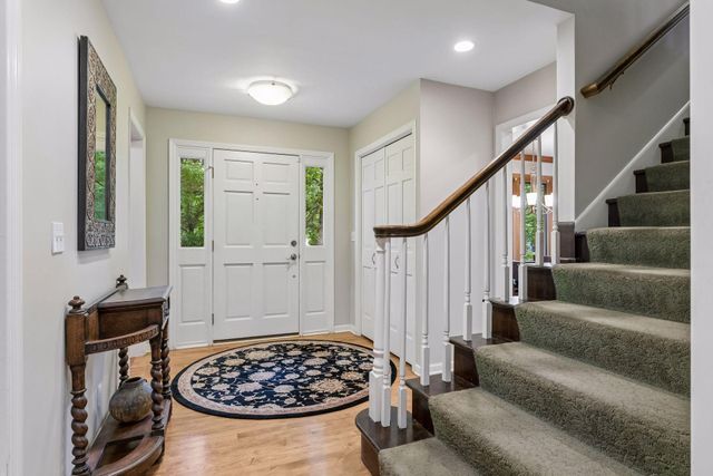 265 Oakwood Road, Hopkins, MN 55343