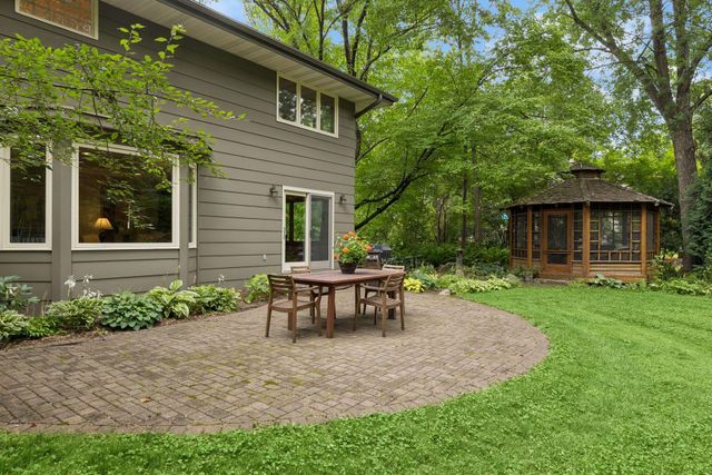 265 Oakwood Road, Hopkins, MN 55343
