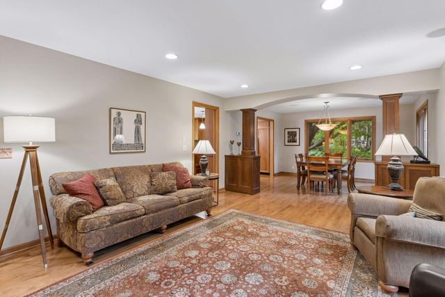 265 Oakwood Road, Hopkins, MN 55343