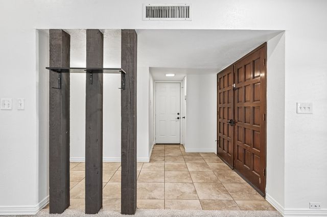 4010 Rushview Drive, Arlington, TX 76016