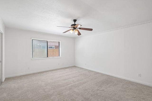 4010 Rushview Drive, Arlington, TX 76016