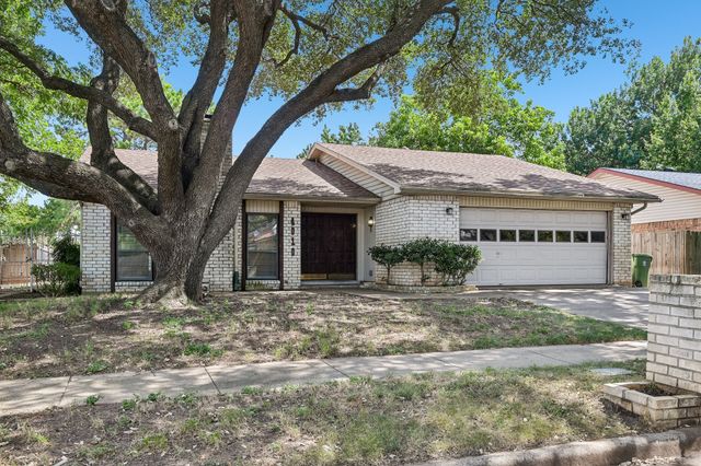 4010 Rushview Drive, Arlington, TX 76016