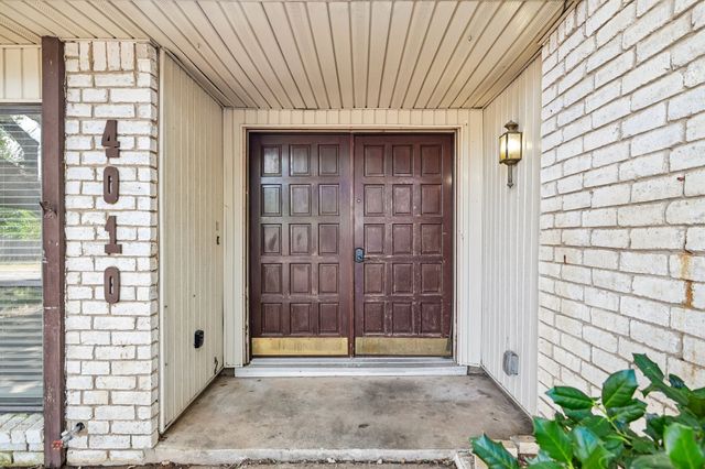 4010 Rushview Drive, Arlington, TX 76016