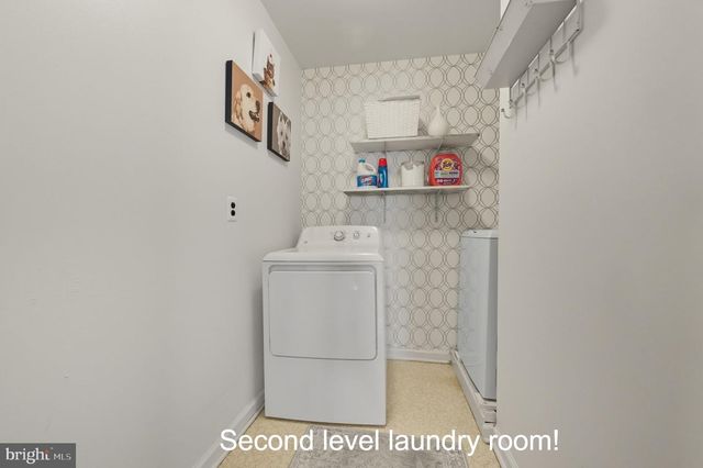 2 JOBS LN, Newark, DE 19711