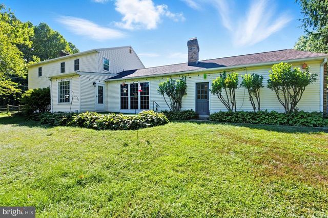 2 JOBS LN, Newark, DE 19711