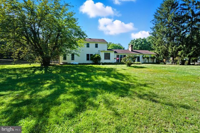 2 JOBS LN, Newark, DE 19711