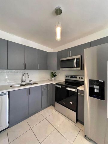 1097 E 1St AVE 1097, Hialeah, FL 33010