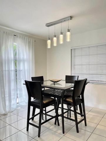 1097 E 1St AVE 1097, Hialeah, FL 33010