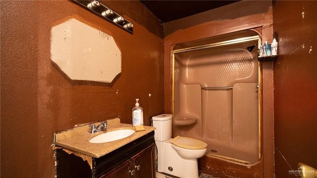 610 W Pike Boulevard, Weslaco, TX 78596