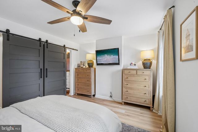 336 1ST AVE, Phoenixville, PA 19460