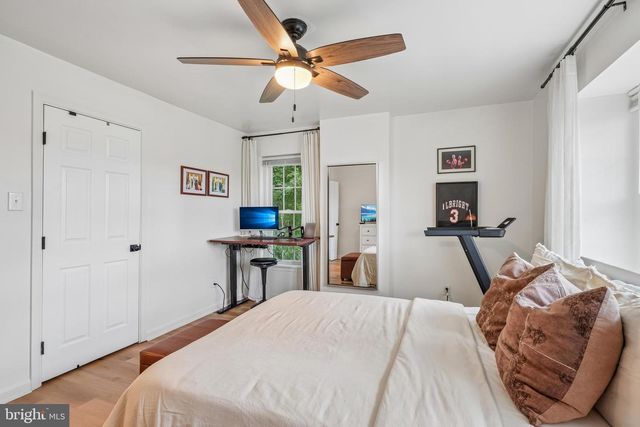 336 1ST AVE, Phoenixville, PA 19460