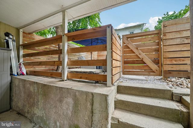 336 1ST AVE, Phoenixville, PA 19460