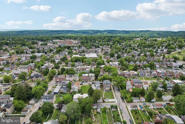336 1ST AVE, Phoenixville, PA 19460