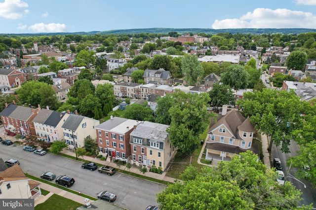 336 1ST AVE, Phoenixville, PA 19460