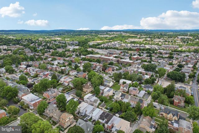 336 1ST AVE, Phoenixville, PA 19460