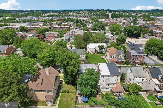 336 1ST AVE, Phoenixville, PA 19460