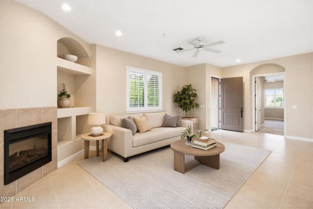 4241 N PEBBLECREEK Parkway 37, Goodyear, AZ 85395