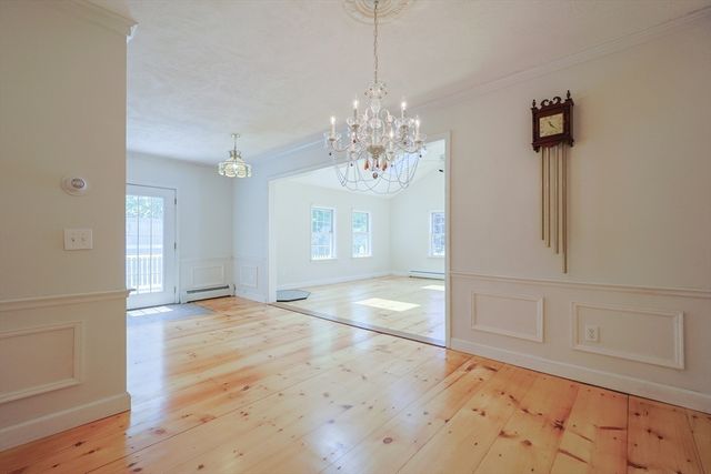 16 9th Street, Leominster, MA 01453
