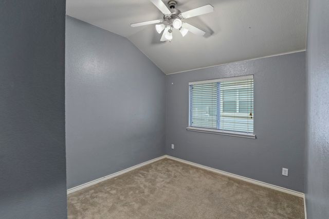 1104 Grey Fox Drive, Savannah, TX 76227
