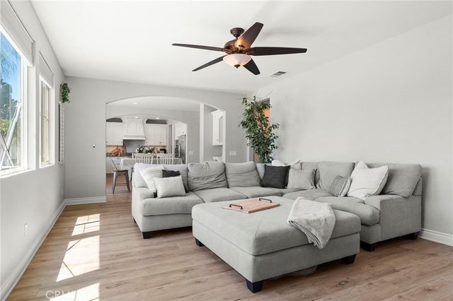 27329 Sweetspire Terrace, Murrieta, CA 92562