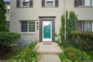 1642 Graefield Road 75, Birmingham, MI 48009