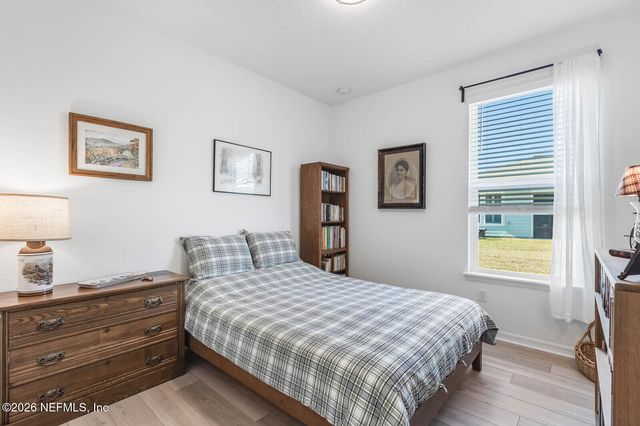 727 COOL BREEZE Way, Yulee, FL 32097