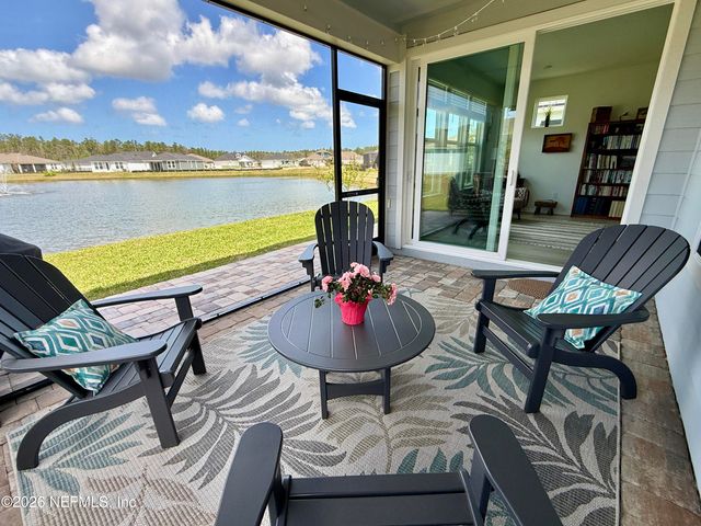 727 COOL BREEZE Way, Yulee, FL 32097