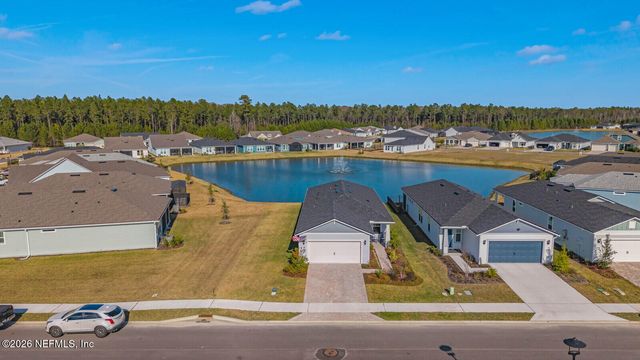 727 COOL BREEZE Way, Yulee, FL 32097