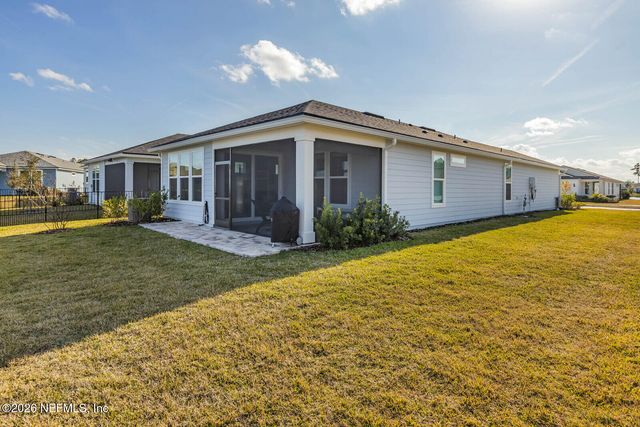 727 COOL BREEZE Way, Yulee, FL 32097