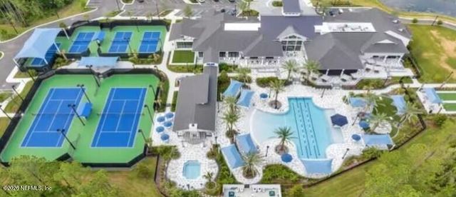 727 COOL BREEZE Way, Yulee, FL 32097