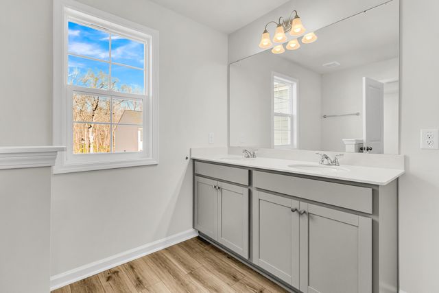 229 Central Creek Drive, Goose Creek, SC 29445