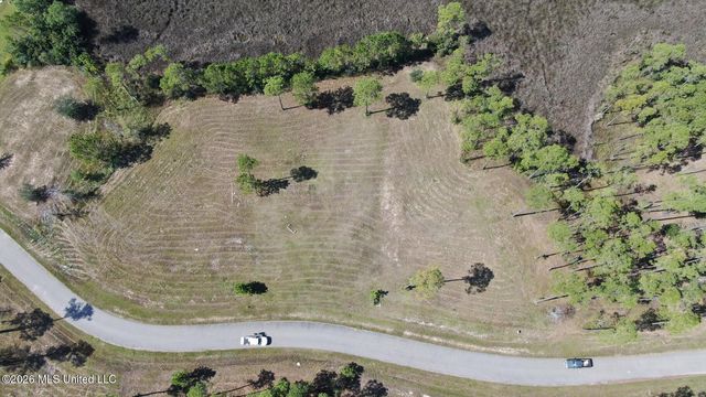 Ascot Drive, Biloxi, MS 39532