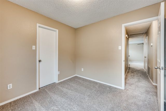 7940 Hidden Brook Drive, Fort Worth, TX 76120