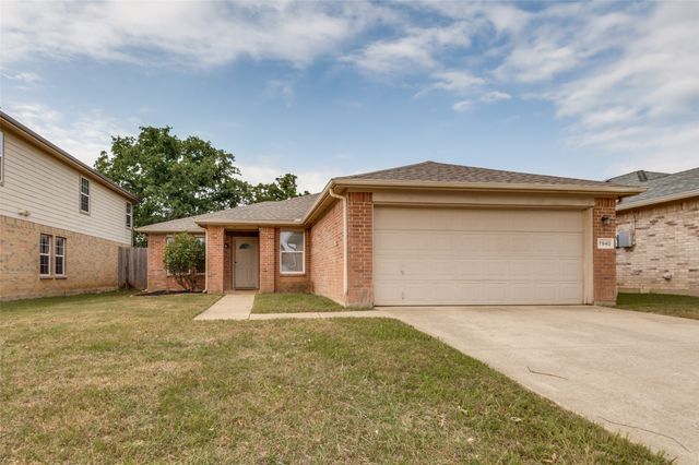 7940 Hidden Brook Drive, Fort Worth, TX 76120