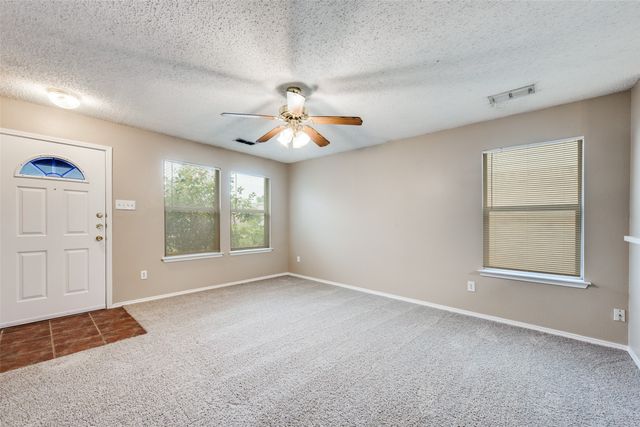 7940 Hidden Brook Drive, Fort Worth, TX 76120