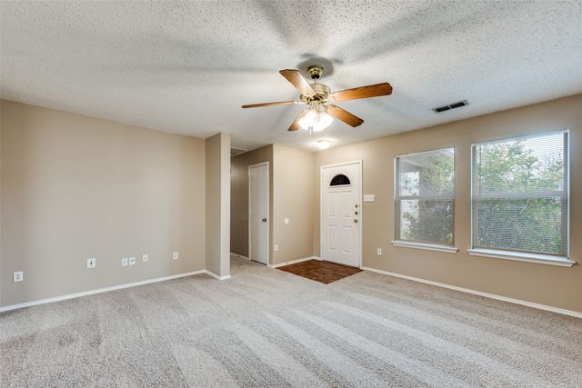 7940 Hidden Brook Drive, Fort Worth, TX 76120